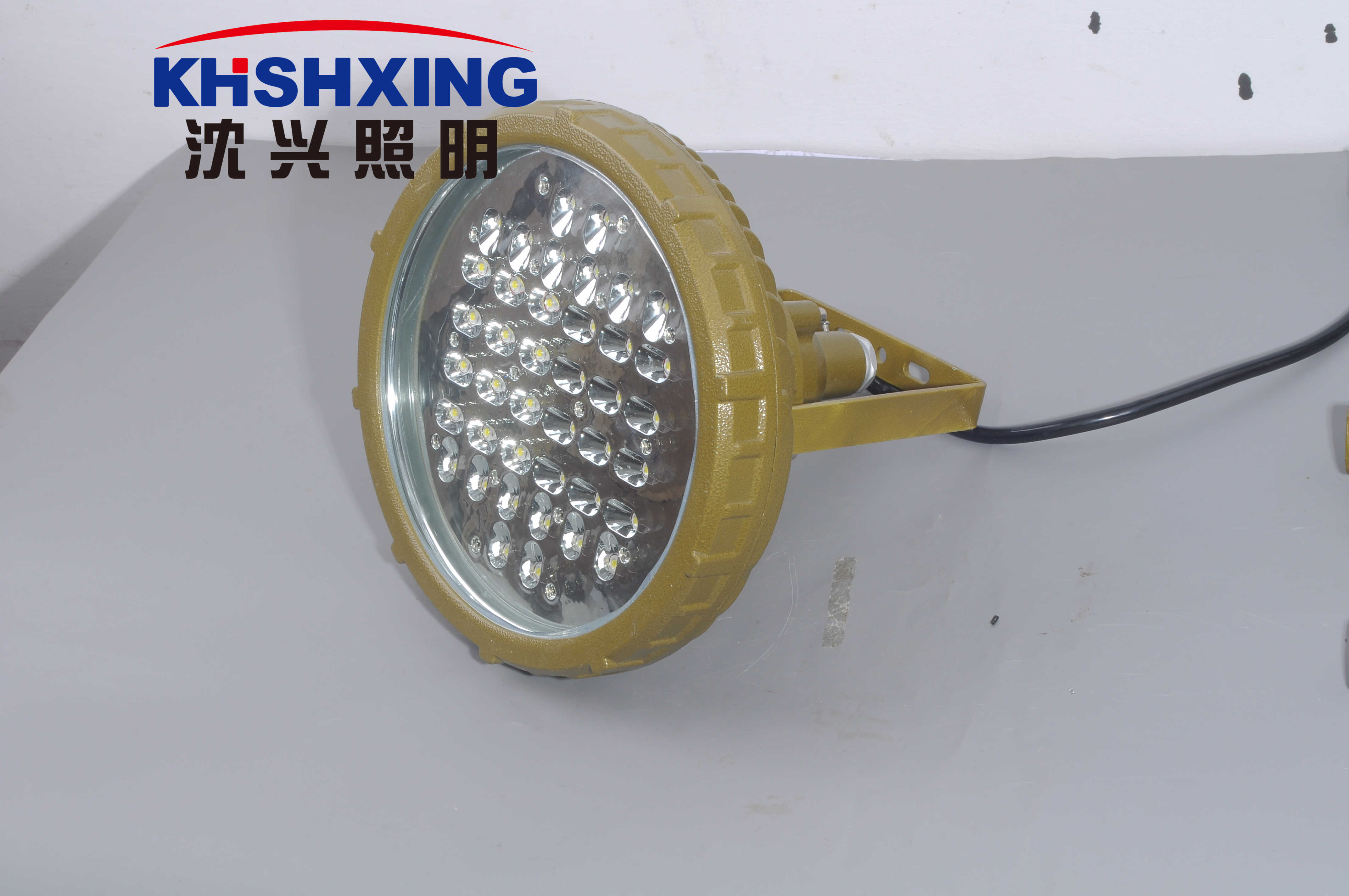 KHD310LED70W