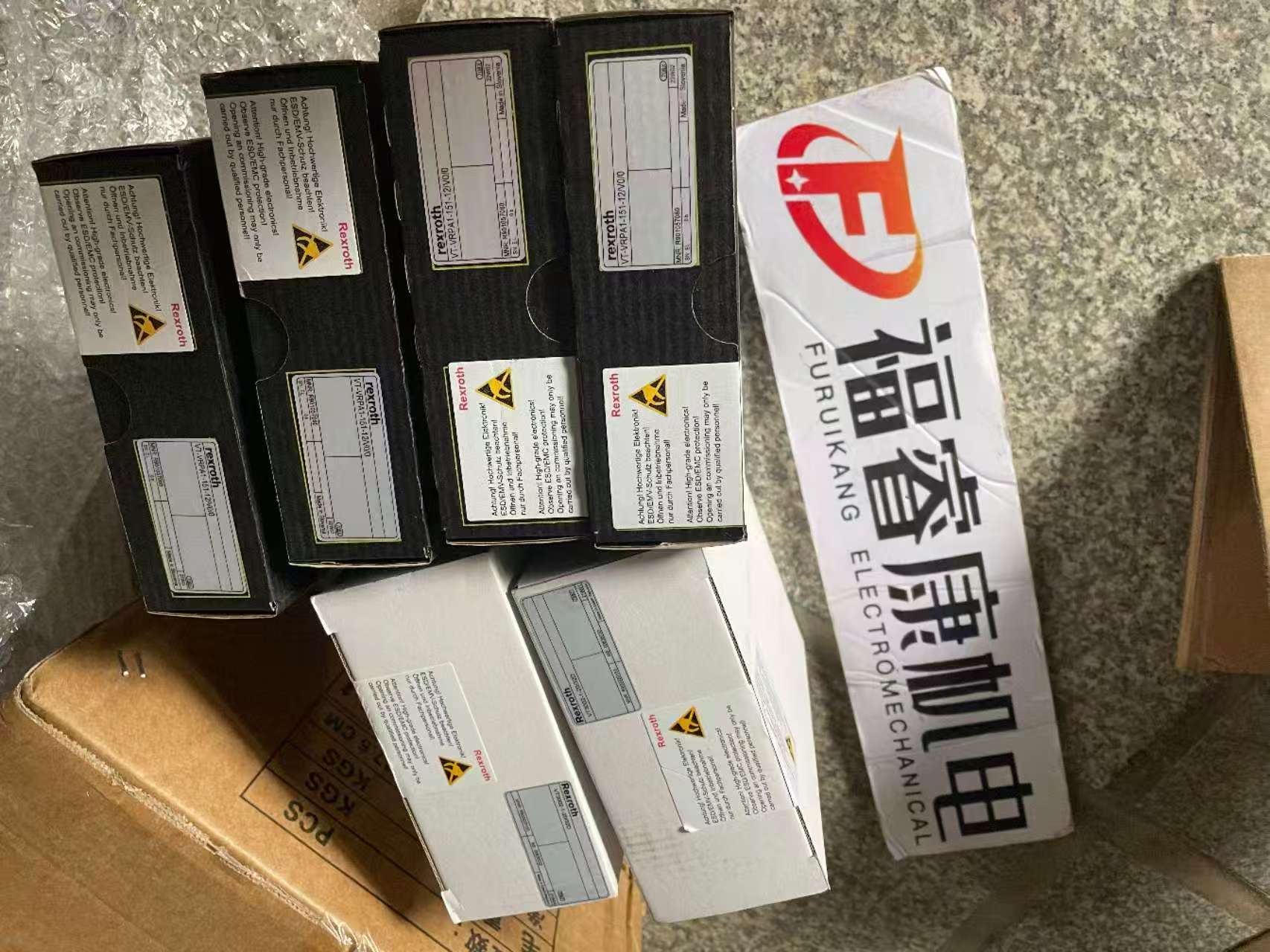 ռ 3310-01055