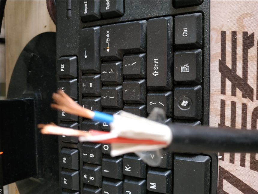 Ƶ KVVP 220V 4*1.5mm2
