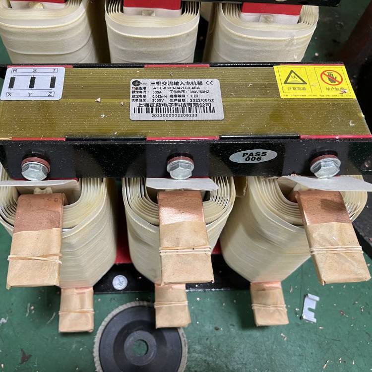 翹͵CTƵM200-04400135A\/5.5KW;13.5A